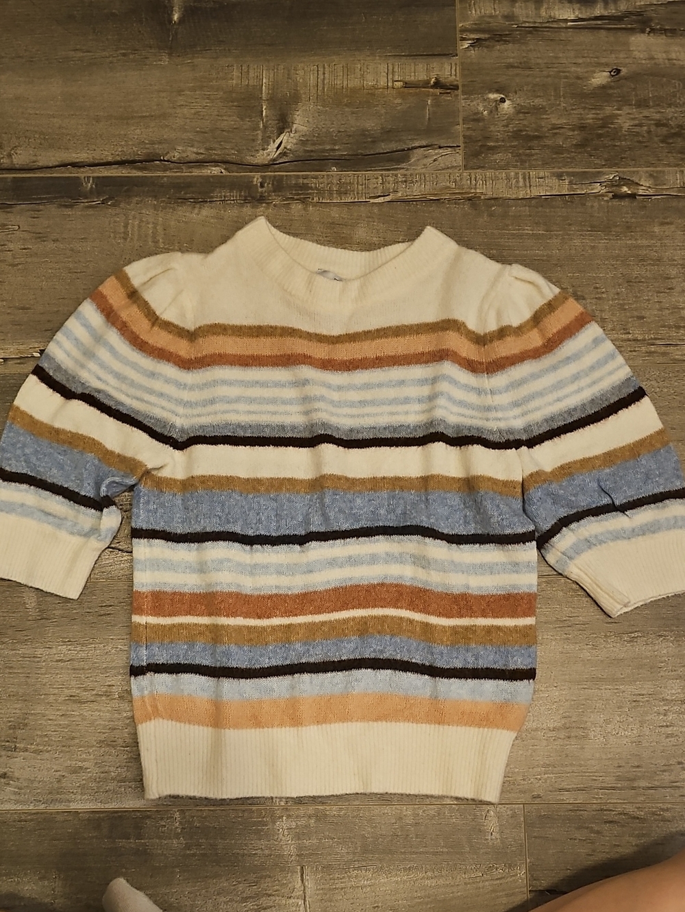 Ever New Cream and Blue Striped Short Sleeve Sweater Size 2 - 10% Wool 7% Alpaca